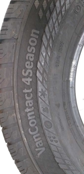 Szt4141F Sztuka 225/70R15C Continental VanContact 4Season dot.3720