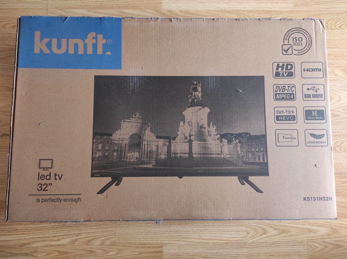 TV Kunft 32" polegadas como nova