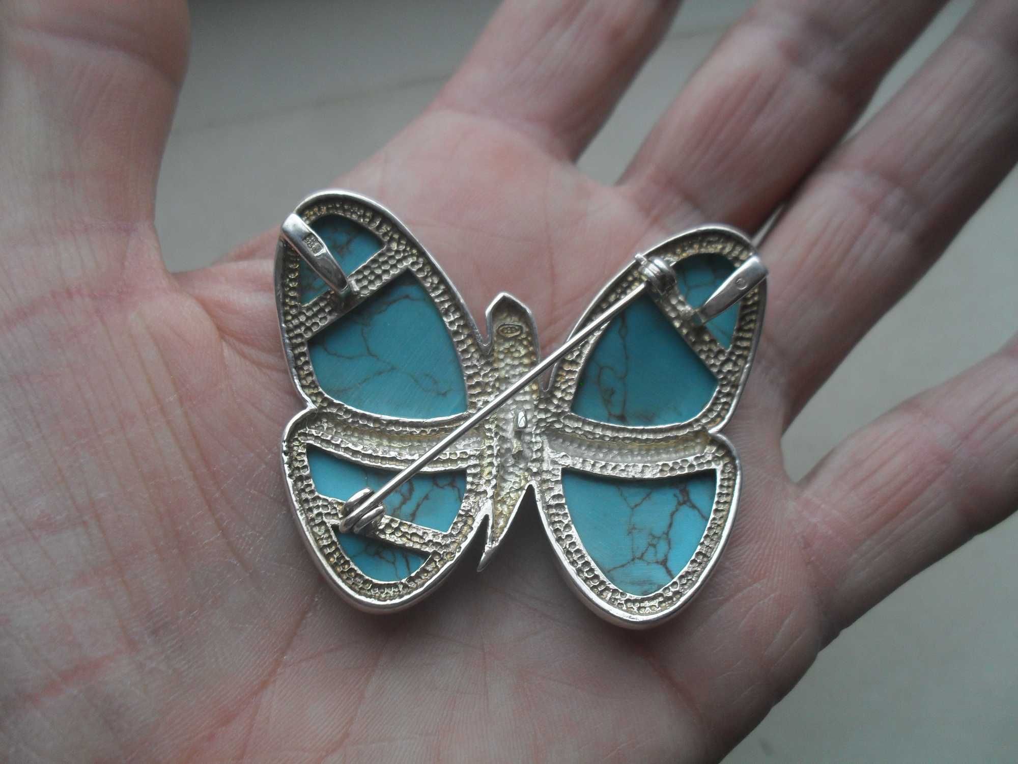 Srebrny broszko-wisior - duży motyl - niebieskie kamienie - cena ost