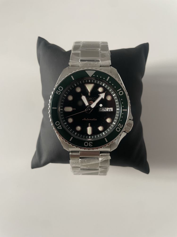 Seiko 5 Sports novo