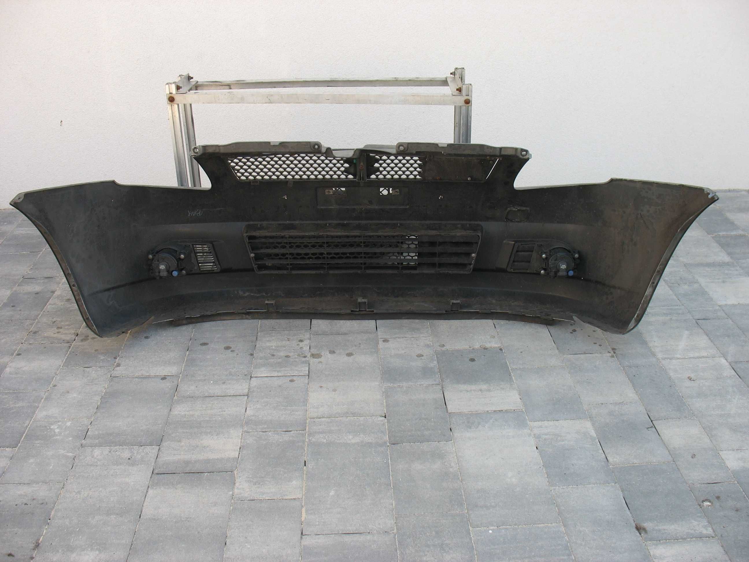 Suzuki Swift 4 IV Zderzak przód kompletny opis