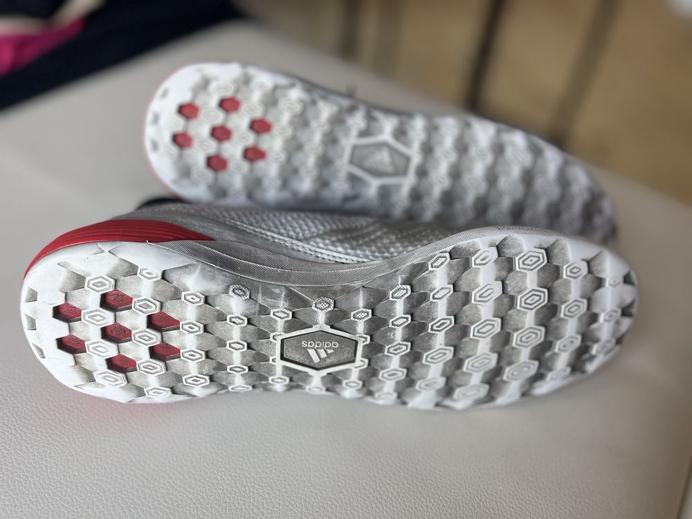 Кеди бутси adidas predator футбольні