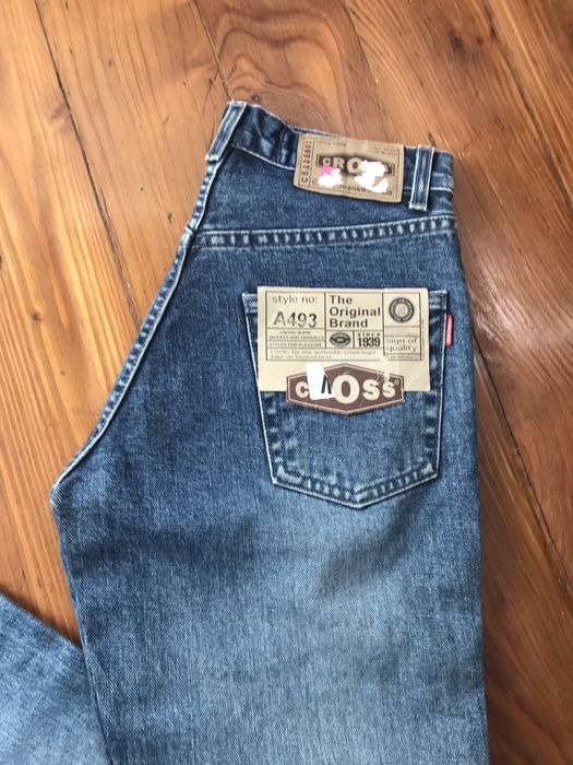 Spodnie jeans marki Cross rozmiar XS,S nogawka prosta Nowe