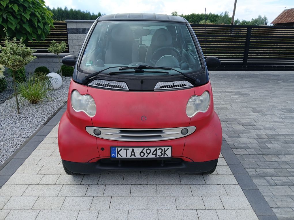** SMART Fortwo Coupe **