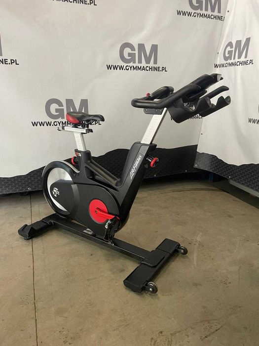 Rower spinningowy Life fitness IC6 z konsolą TFT Gwarancja