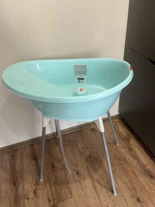 Дитяча анатомічна ванночка ОК Baby “Bella” на ніжках (0-12 місяців)