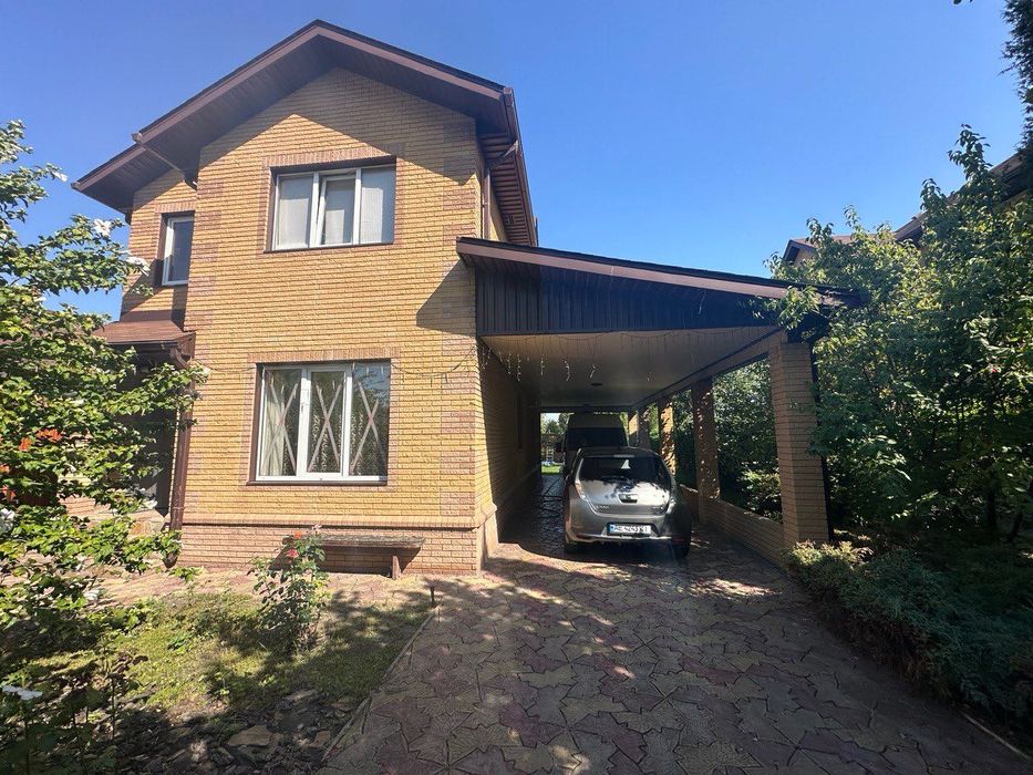 Продам Дом Кирпич Коттедж ЗОЛОТЫЕ КЛЮЧИ Слобожанское Правда