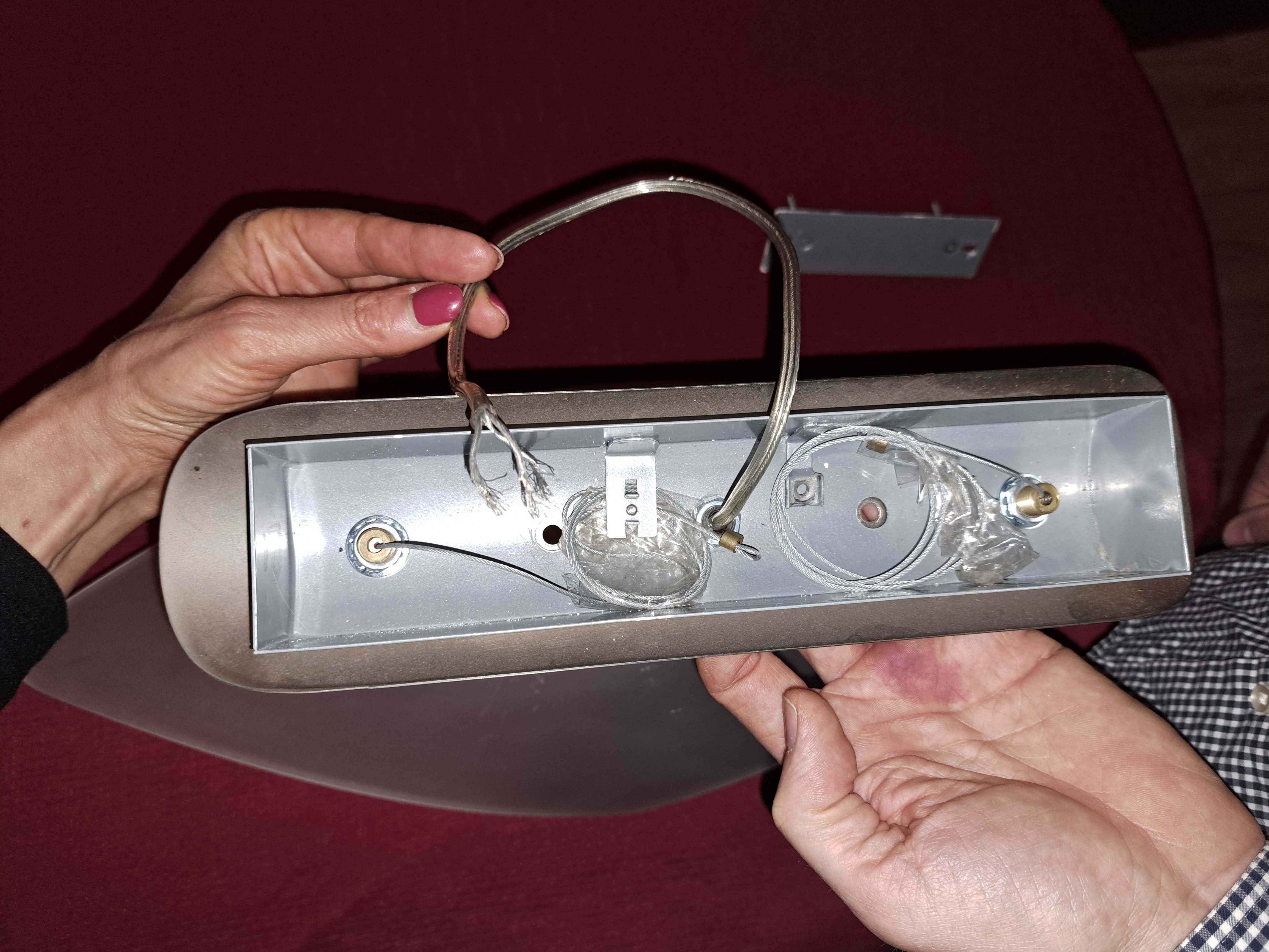 Lampa wisząca biała regulowana