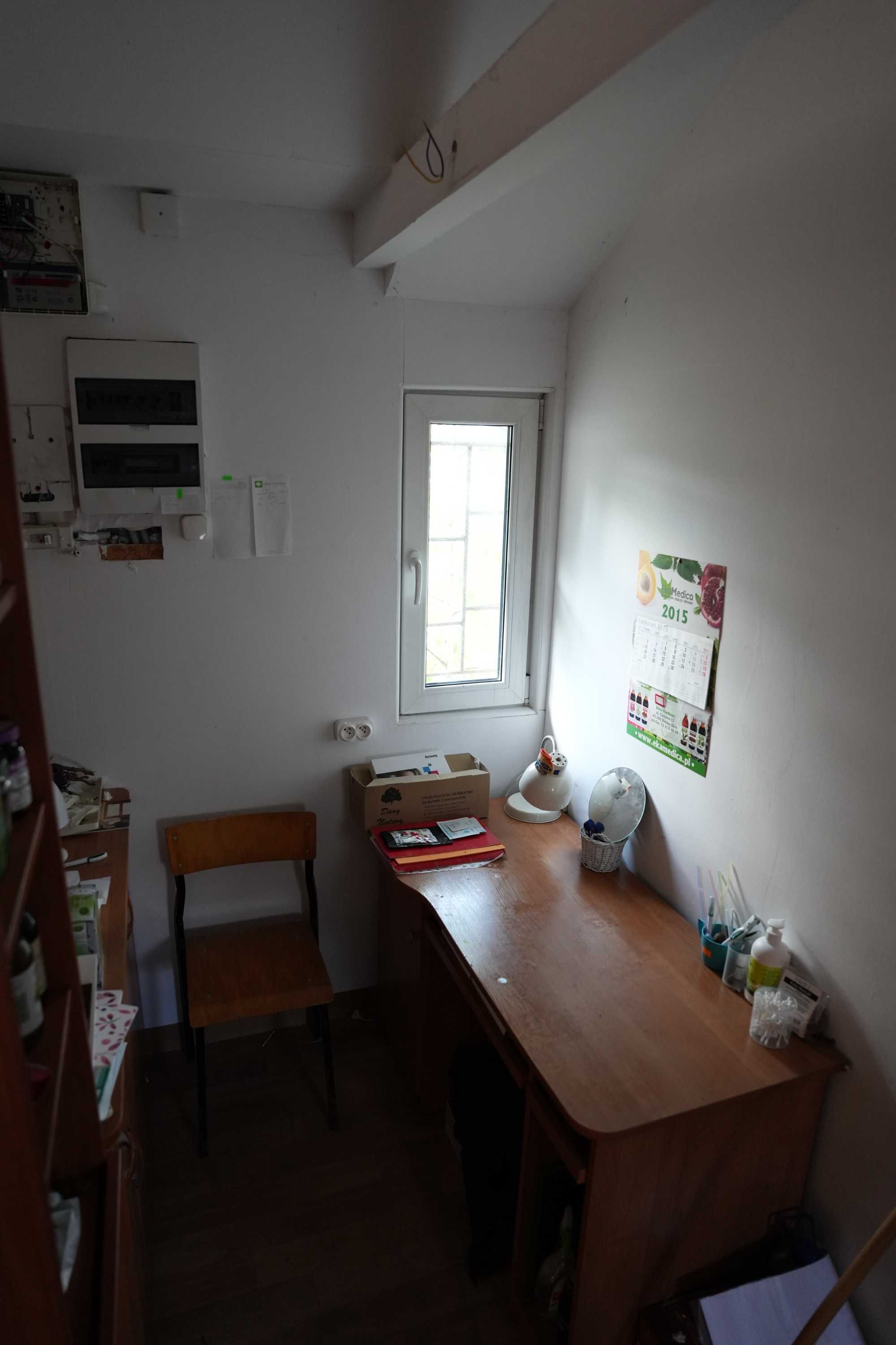 Mały wolnostojący lokal 30m2 w centrum Rumi do wynajẹcia