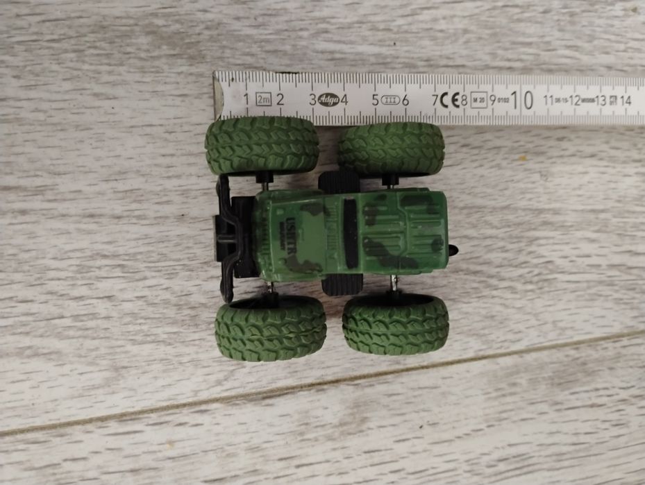 Autko wojskowe małe