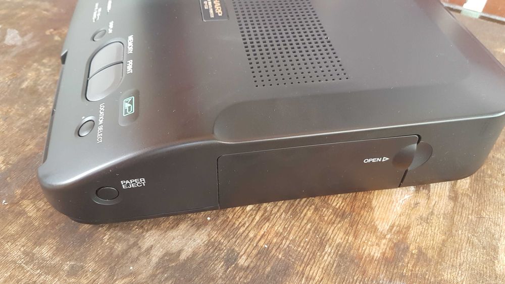 Видеопринтер  відеопринтер sharp colour video printer vp-es1