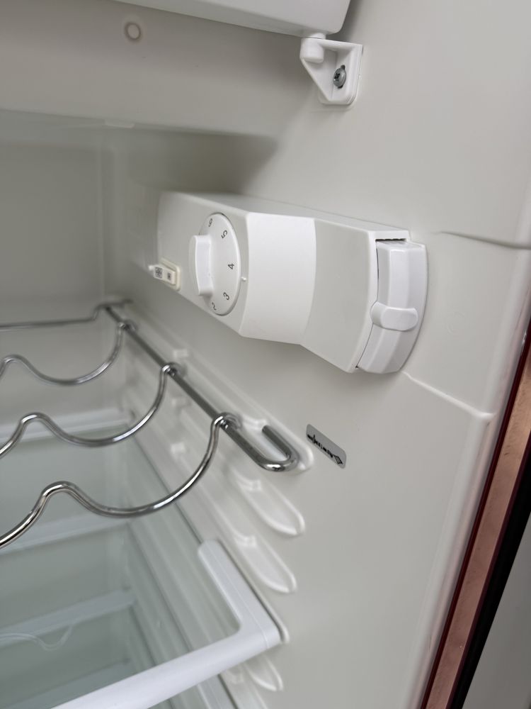 Ретро холодильник gorenje RB62880R