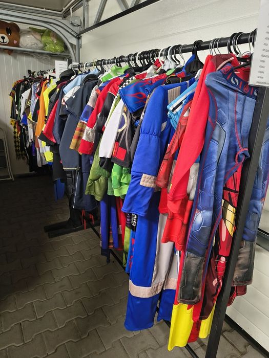 Sprzedam wypożyczalnie strojów dla dzieci i dorosłych