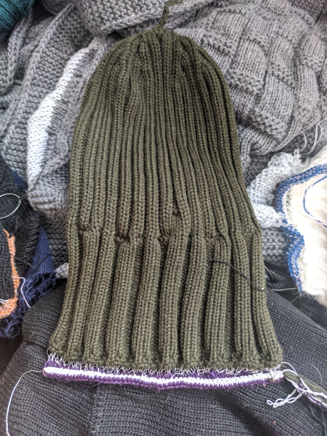 Пряжа акрил в изделиях вязальной машины шапки шарфы