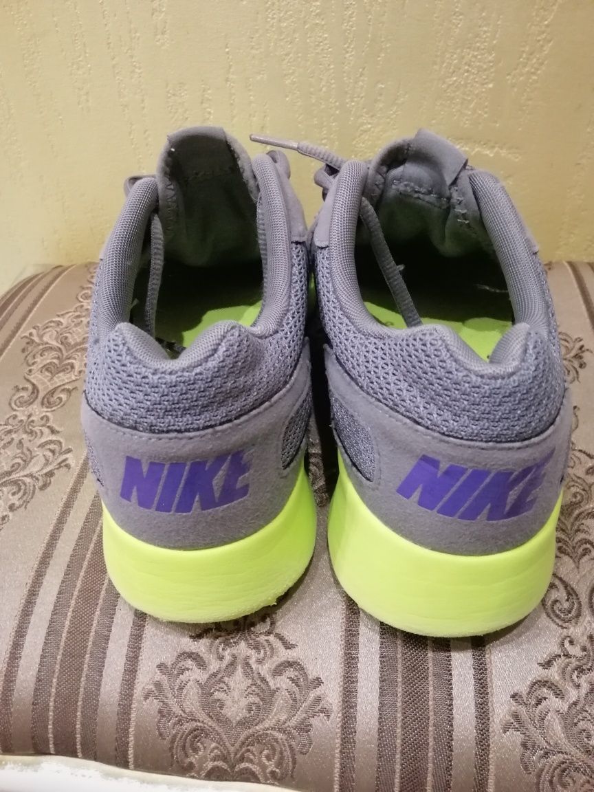 Кроссовки Nike лёгкие сетка р. 40