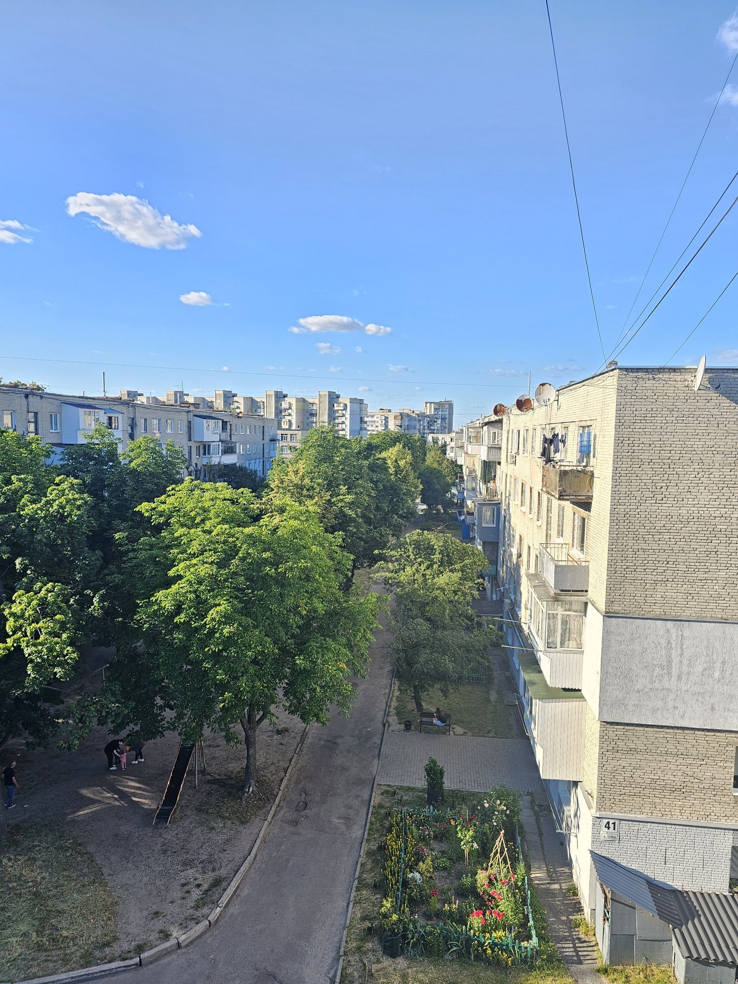 Продам 1-кім квартиру, будинок з білої цегли