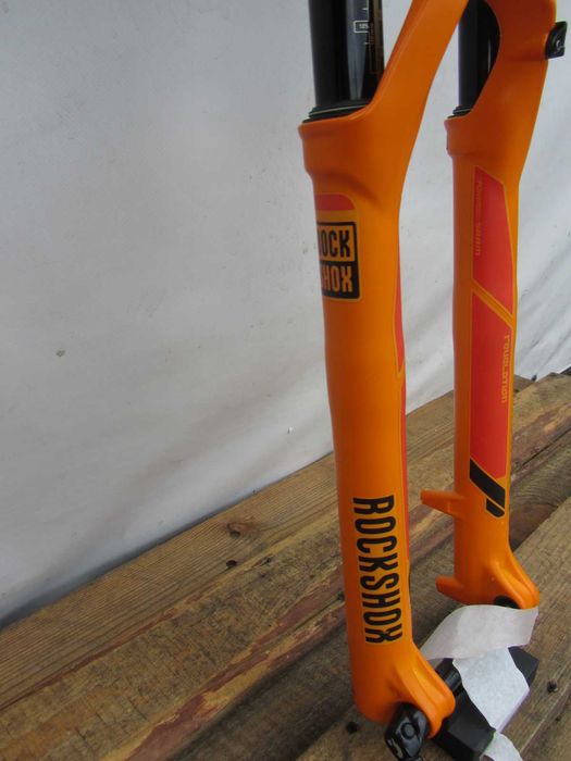 Nowy amortyzator Rock shox revelation rc3 29 " 140 mm / tapered