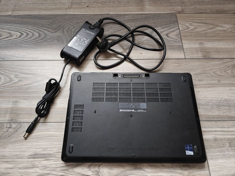 Laptop Dell Latitude E5470 14" i5-6300U, 8GB, SSD 256GB, Win10 Pro