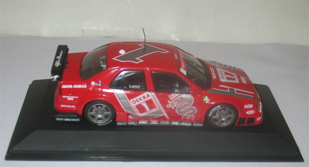 Minichamps - Alfa Romeo 155 V6 TI - DTM 1994 - Nicola Larini