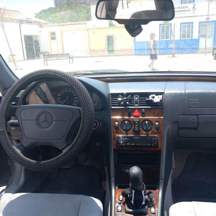 Mercedes C250 Turbodiesel 1996 com 300.000 km