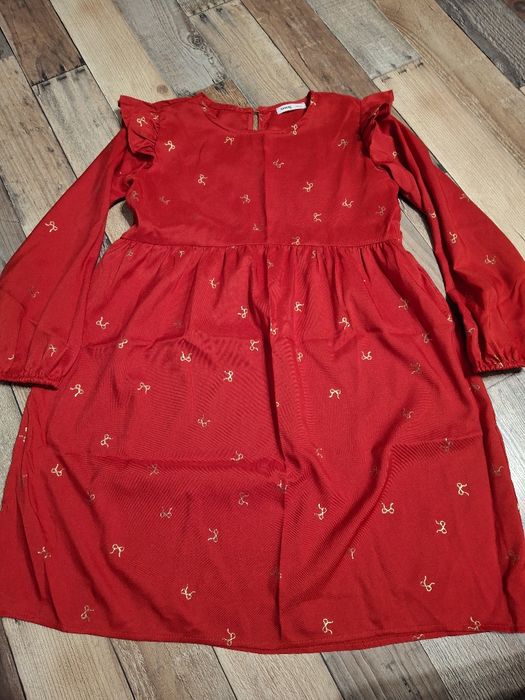 Sukienka świąteczna r 140