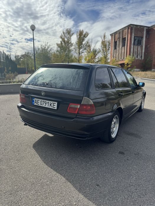 Продам BMW E46 320d