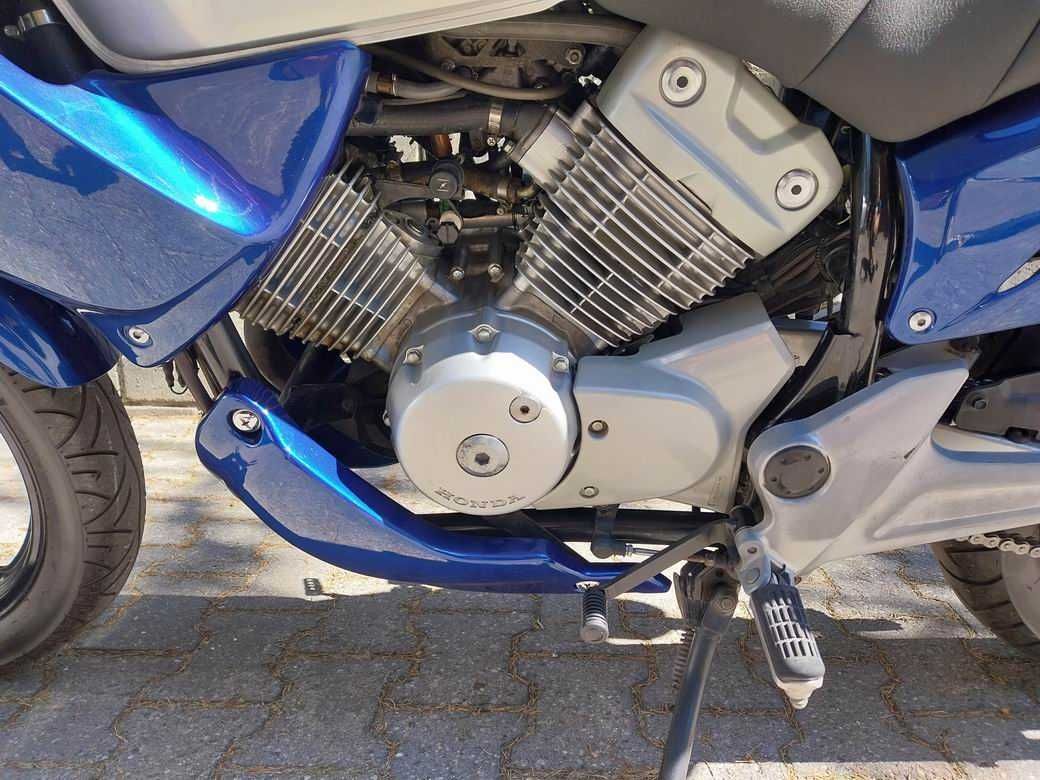 Honda Varadero XL 125 z 2001 roku - IDEAŁ !