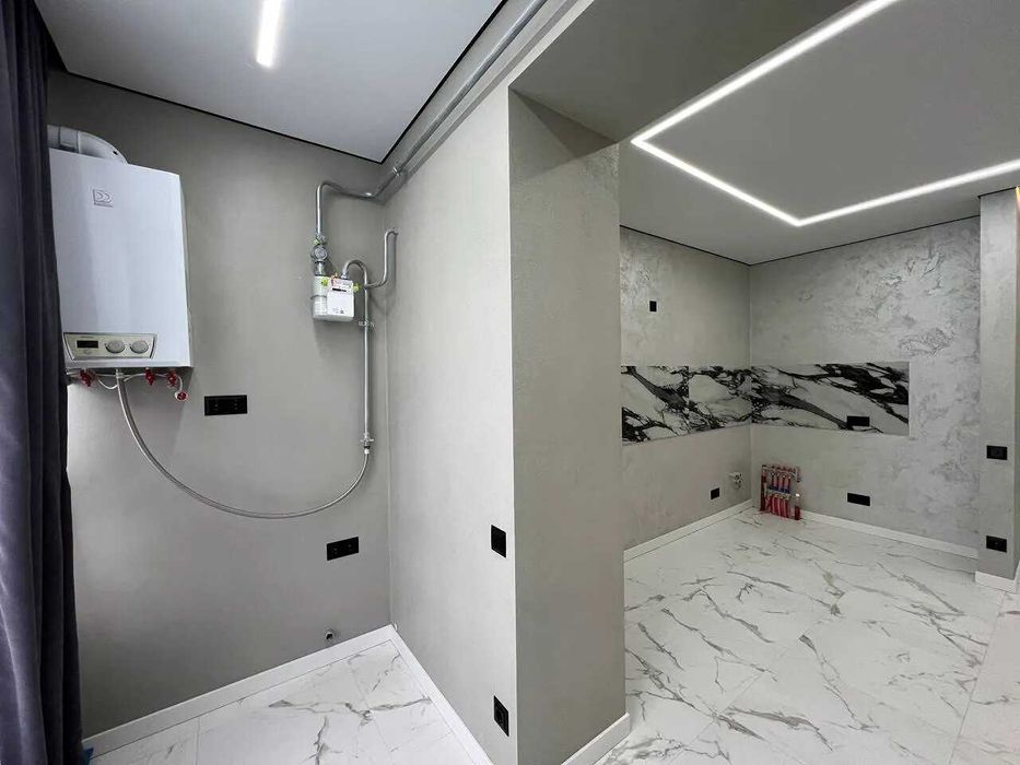 Терміново! Двокімнатна з ремонтом 5 поверх