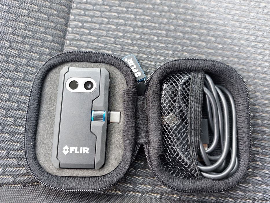 Kamera termowizyjna Flir One pro lt USB C