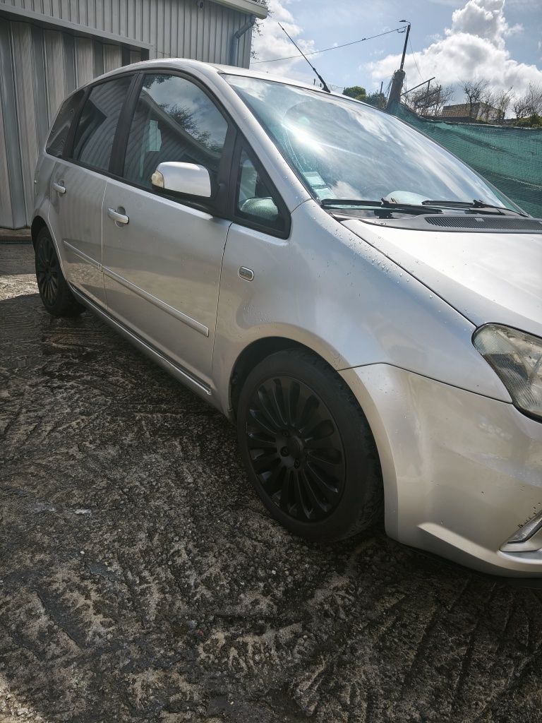 Vendo ou troco Ford c max