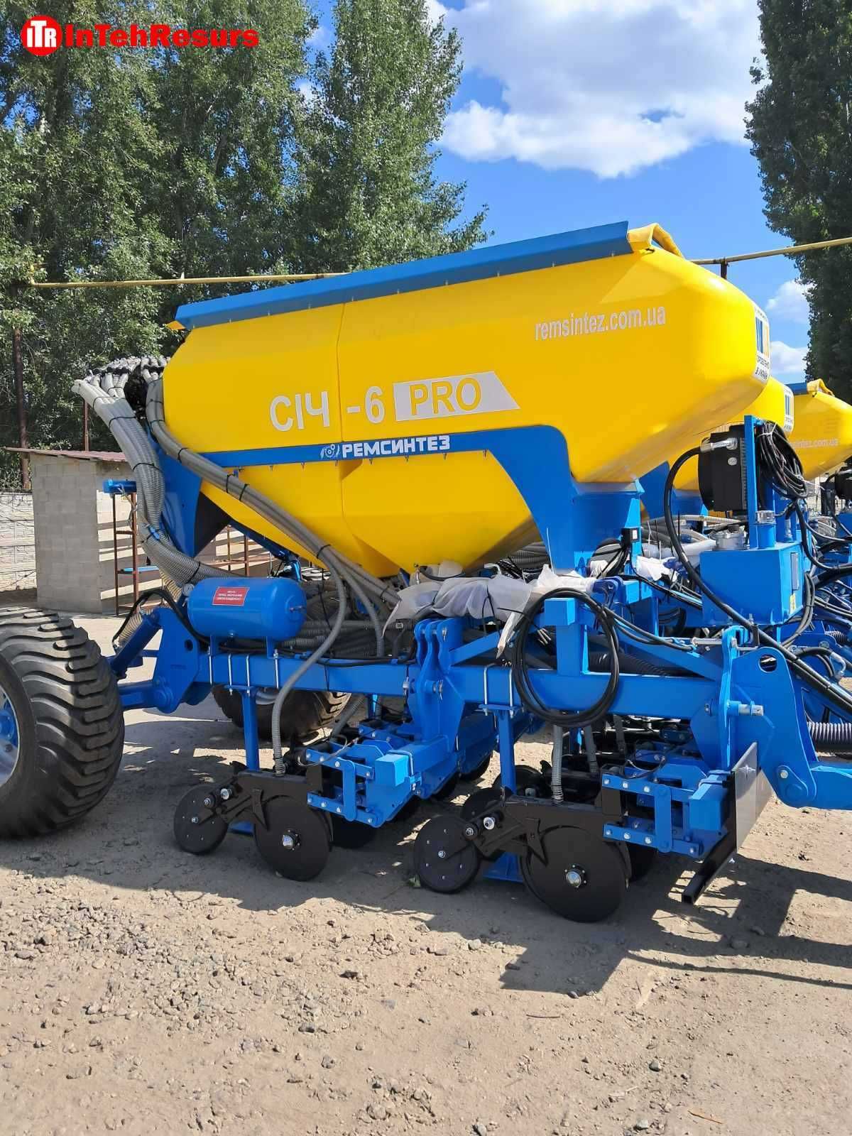 Сеялка пнематическая зерновая Ремсинтез СІЧ-6 PRO No-Till (Ноу-Тилл)