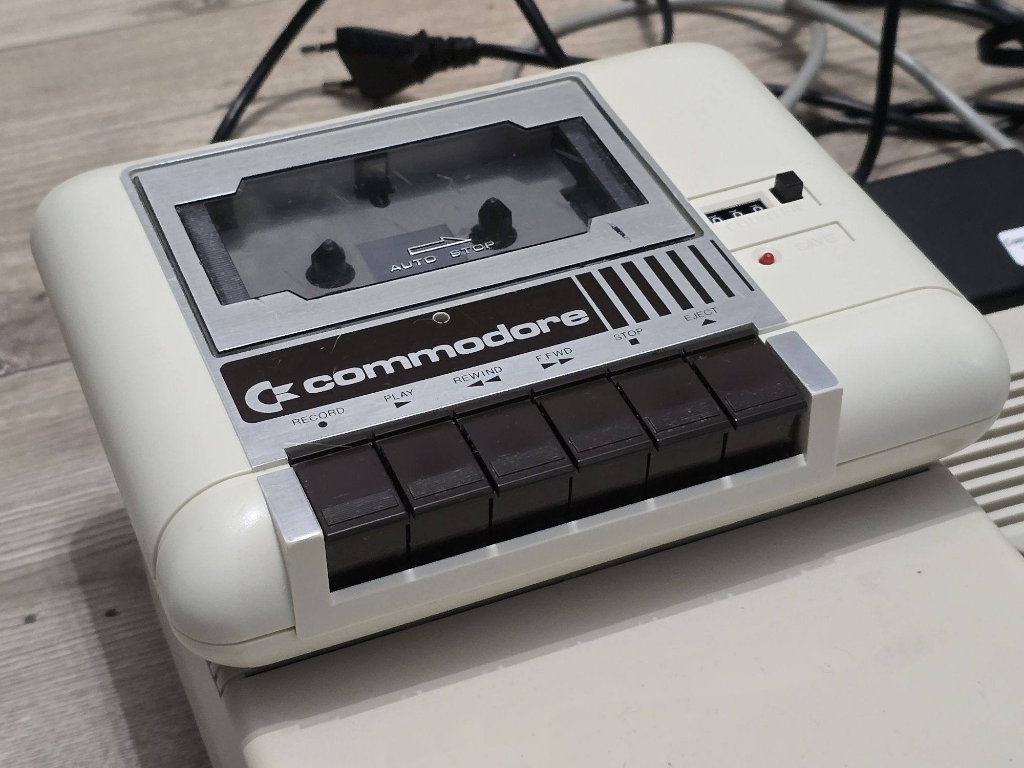Commodore C64 BOX, zgodny nr. / Stacja 1541-II / Mag. C2N BOX / Gwar.