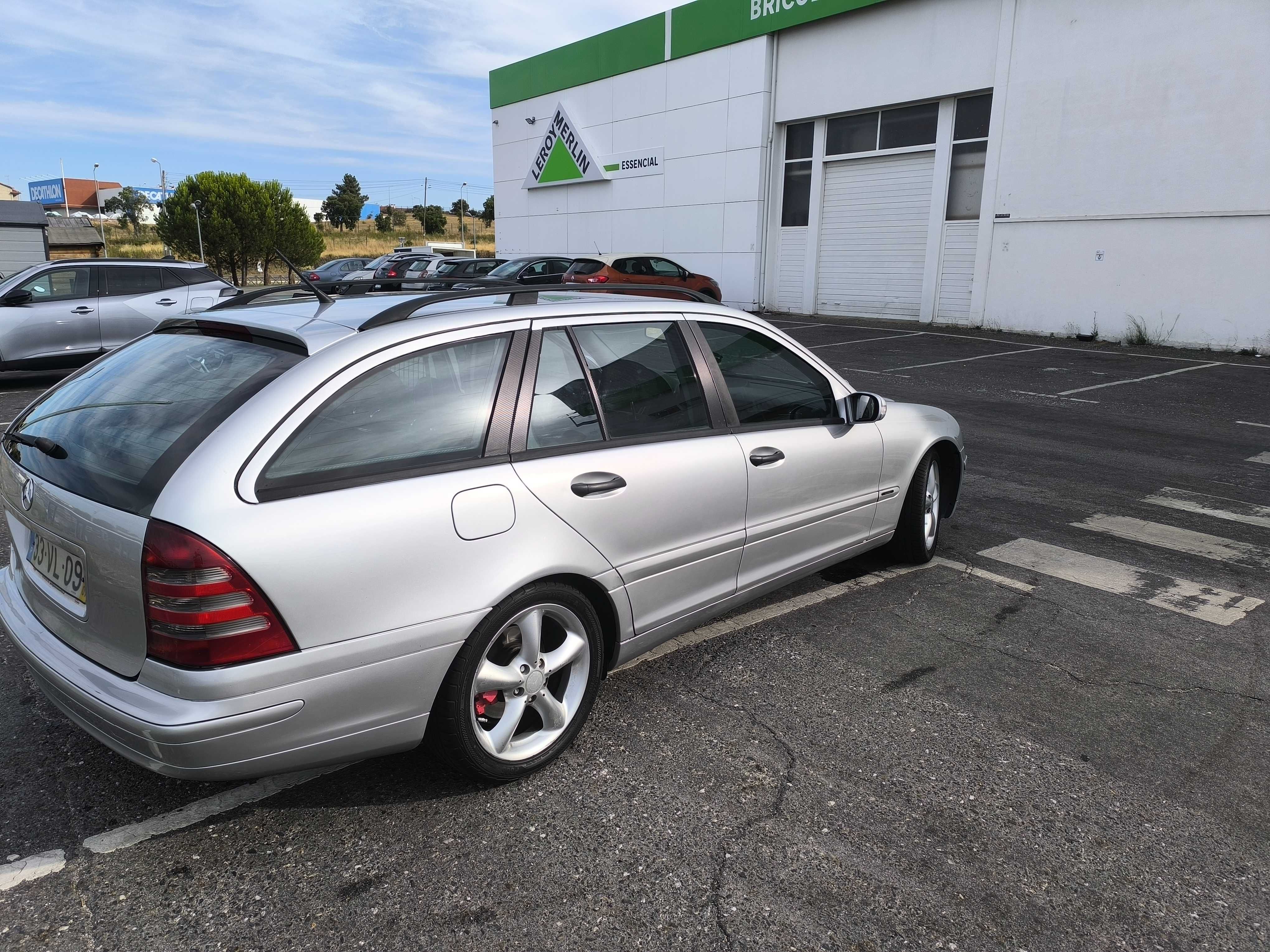 Mercedes carinha C200