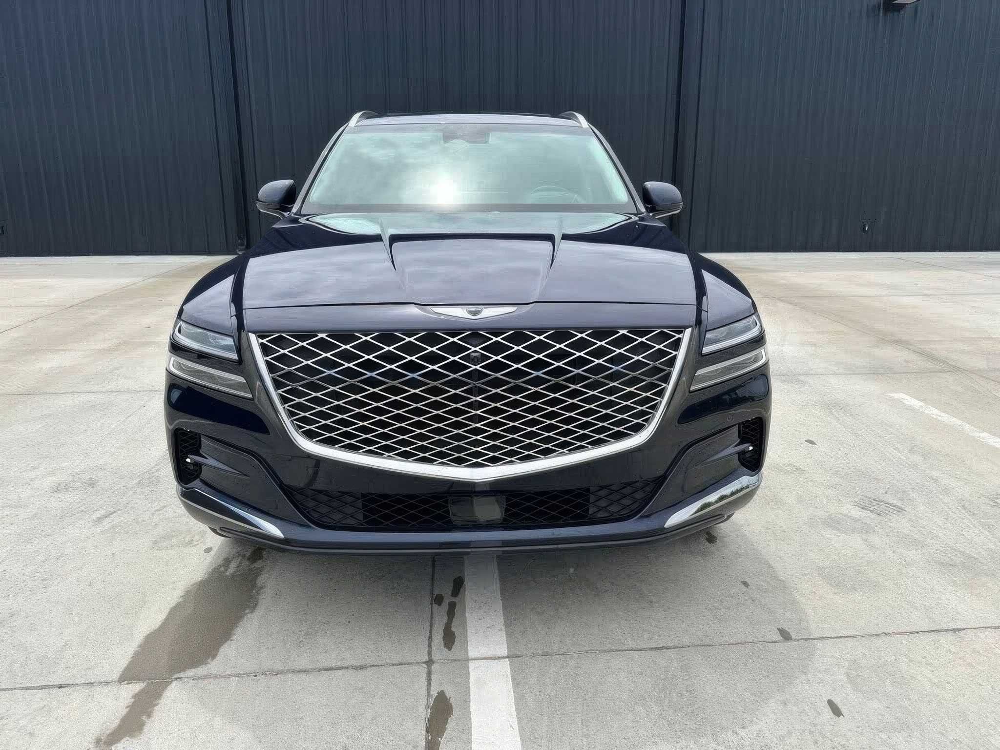Genesis	GV80		 	2024