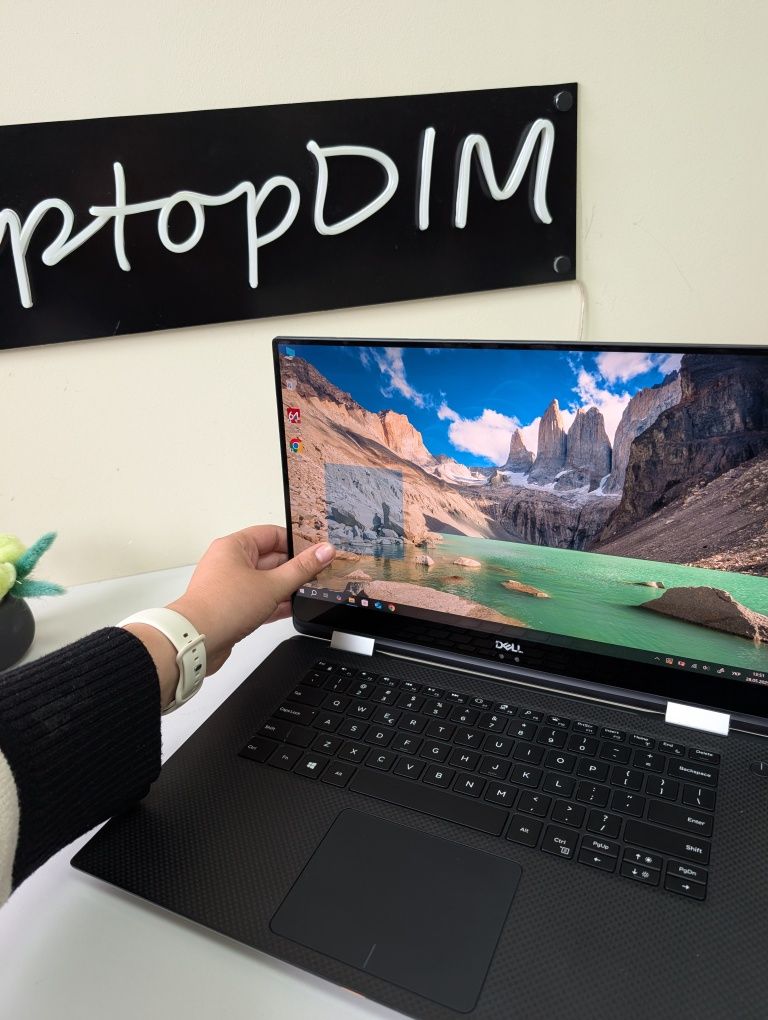 Vega M GL 4GB/Ноутбук Dell Precision 5530 2-in-1/i7-8706G/16GB/1TB/4K