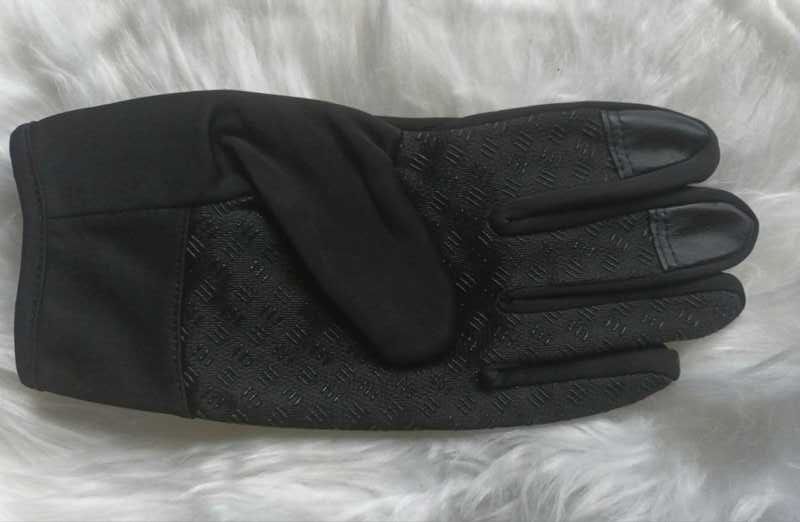 Nowe rękawiczki sportowe M