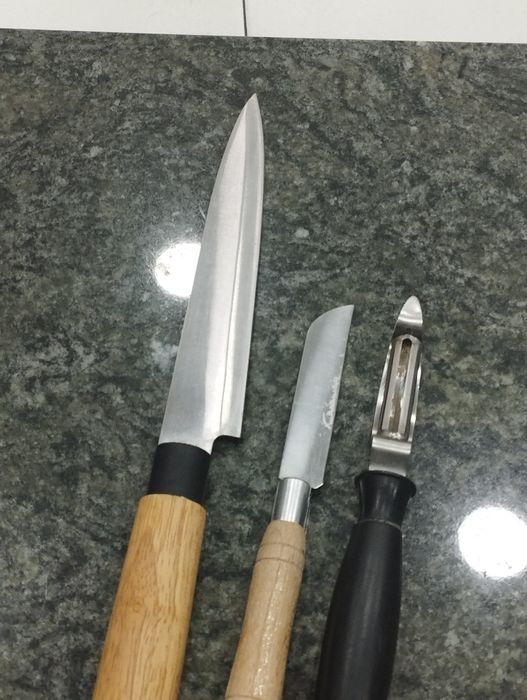 Conjunto 2 facas e 1 descascador