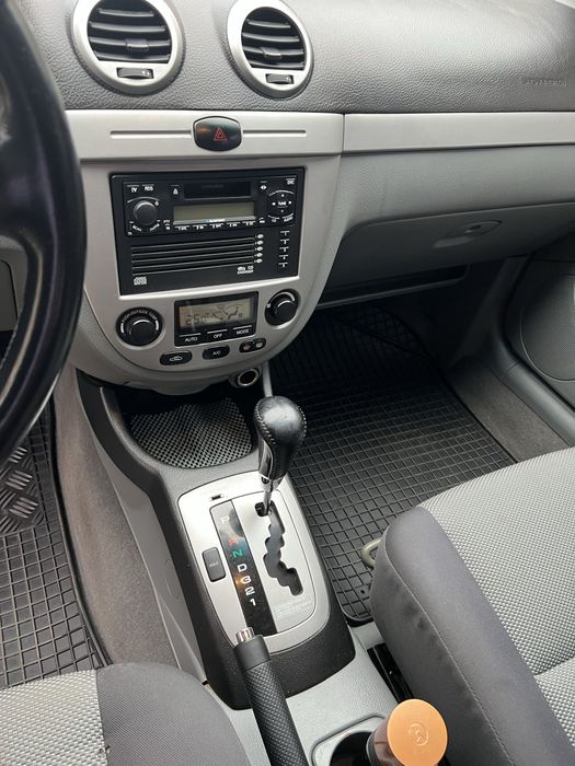 Продам шевролет нубира