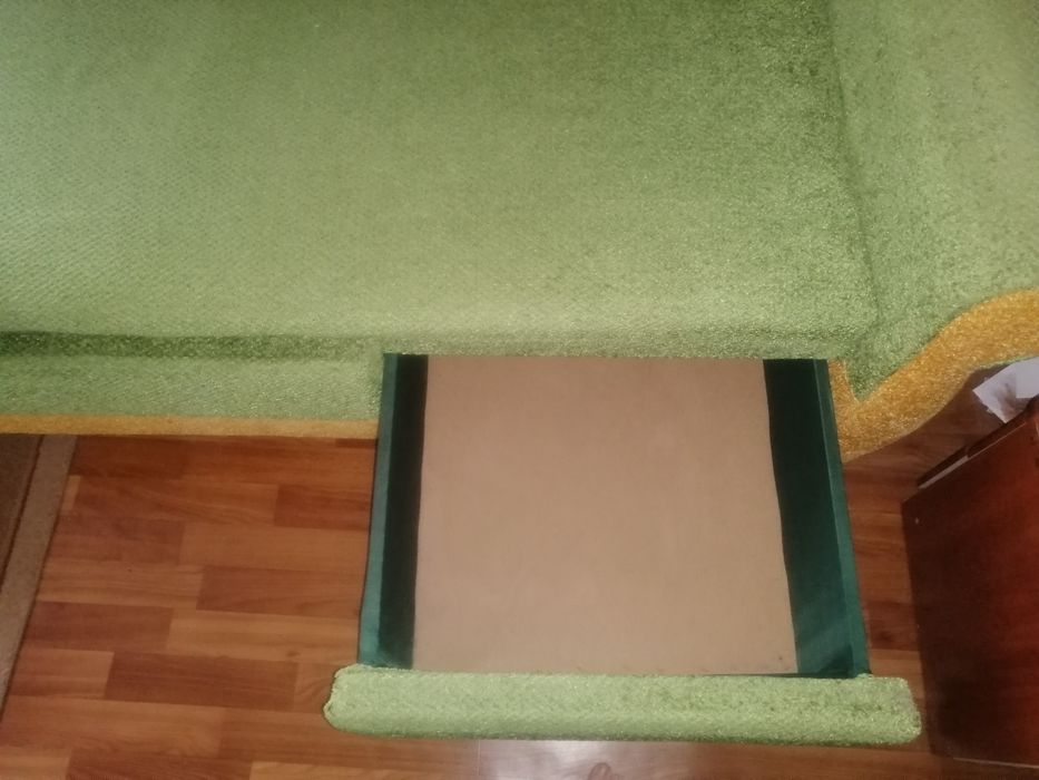 Диван дельфін в гарному стані