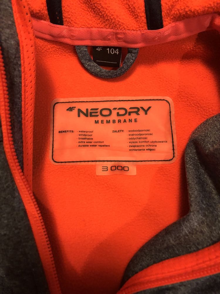 Kurtka softshell 4F neo’dry rozmiar 104