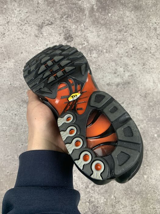 Оригінальні кросівки Nike Air Max Plus | DM0032‑011