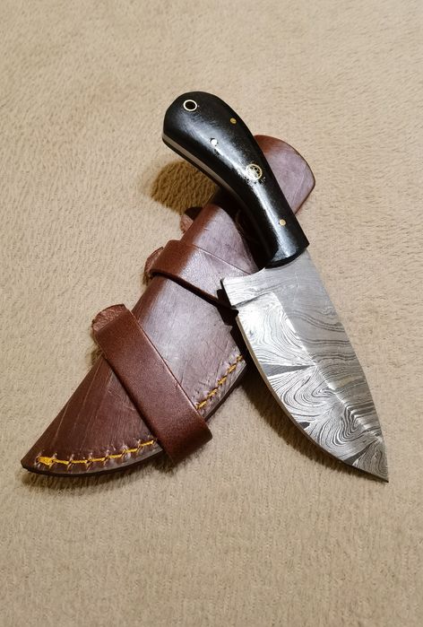 Nóż myśliwski Damast 85/ Brzytwa Custom