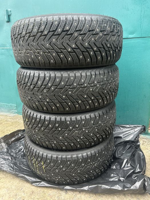 Шини резина 205/50/17 Nokian hakkapelitta 8