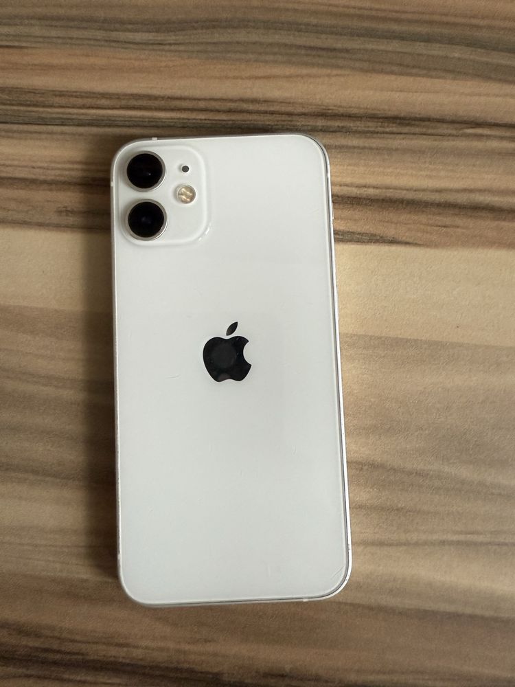 Продам айфон iphone 12 mini