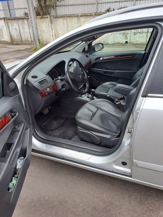 Опель Астра h на автоматі