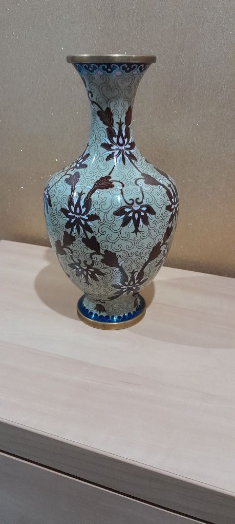 Piękny wazon ozdobny