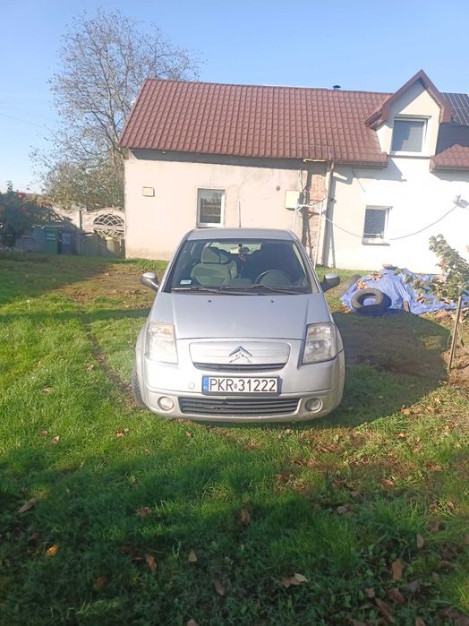 Citroen C2 małe ekonomiczne auto