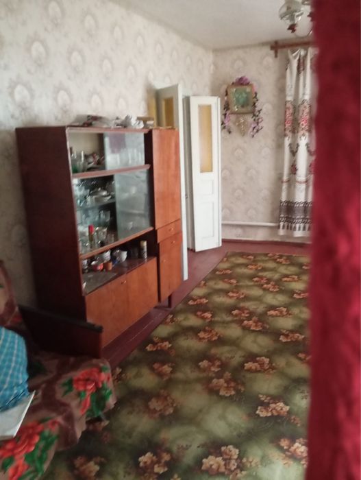 Продаєть дворище