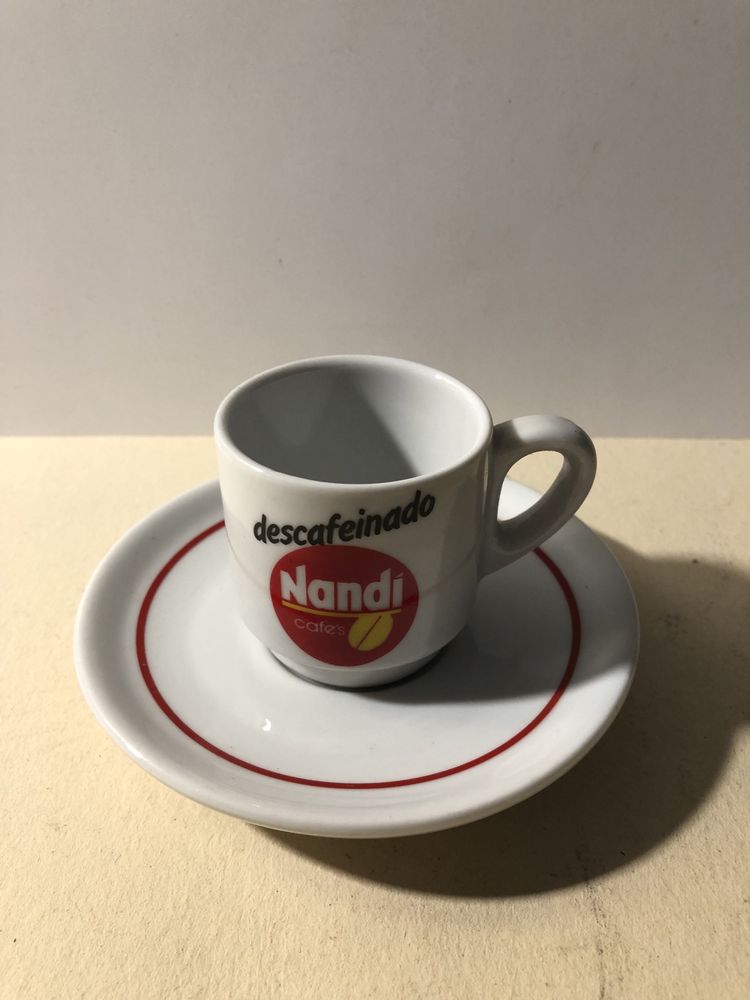 Chávena e pires da Nandi Cafés