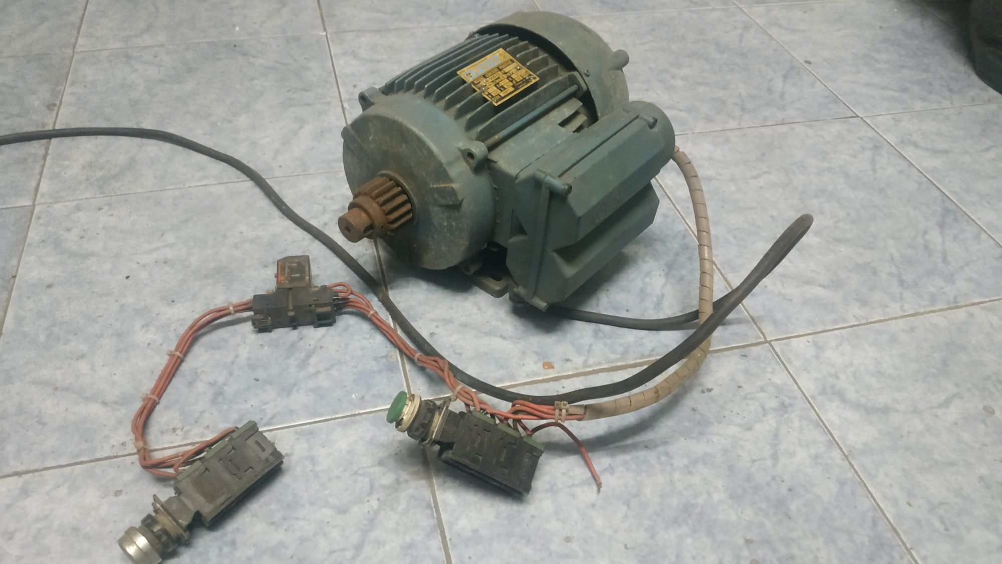 Motor monofásico